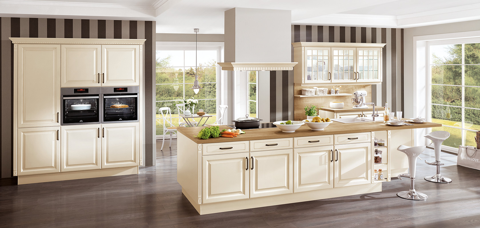 <span class="dojodigital_toggle_title">Cucine classiche arredamento classico</span>