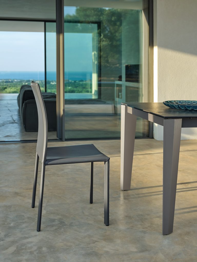 S376-Vanity-T87