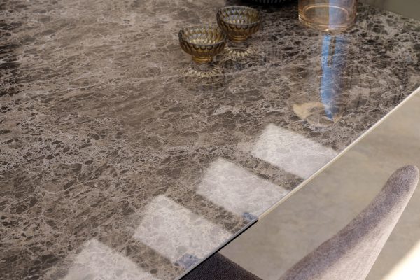 T87-SPENCER-keramic-Emperador-part